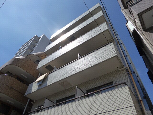 タートルシティ亀有の物件外観写真