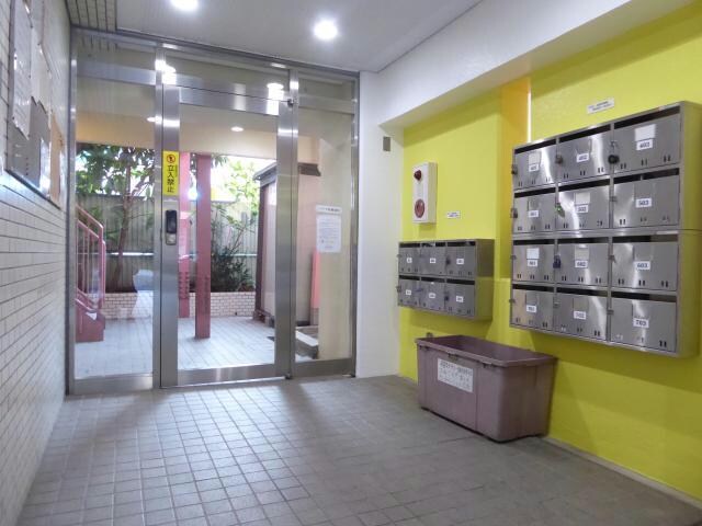 タートルシティ亀有の物件外観写真