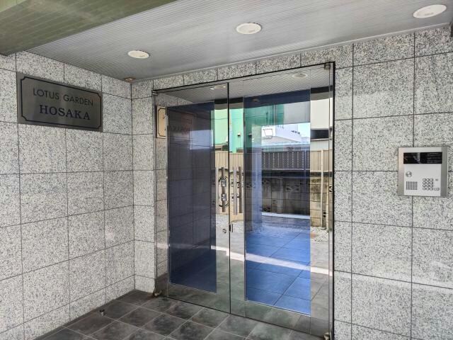 LOTUS　GARDEN　HOSAKAの物件外観写真