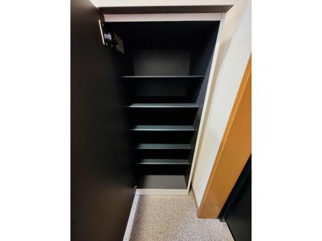 LOTUS　GARDEN　HOSAKAの物件内観写真