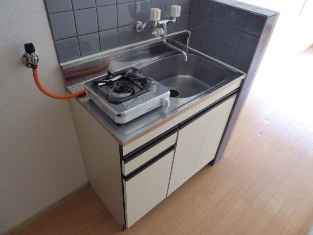 キャピタル中川の物件内観写真