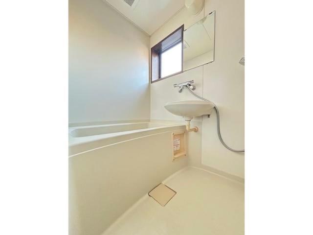 ジュネス東和の物件内観写真