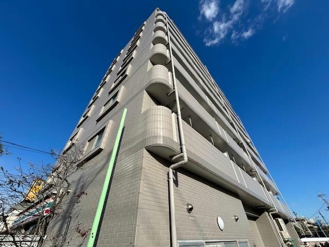 パレシャルマンの物件外観写真