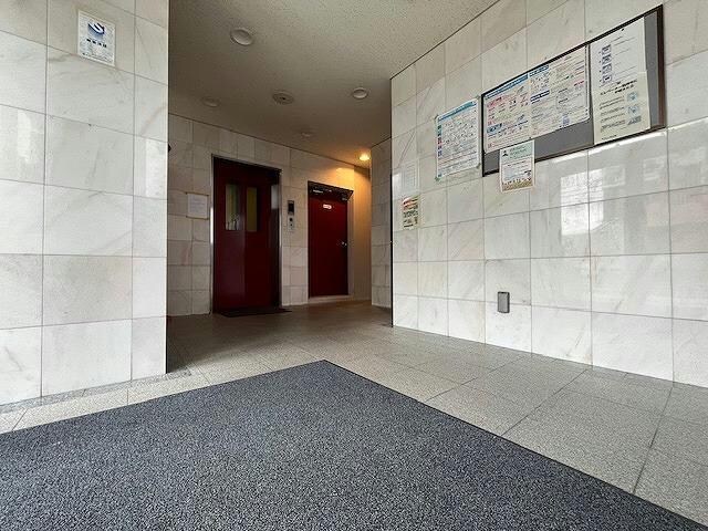 パレシャルマンの物件外観写真