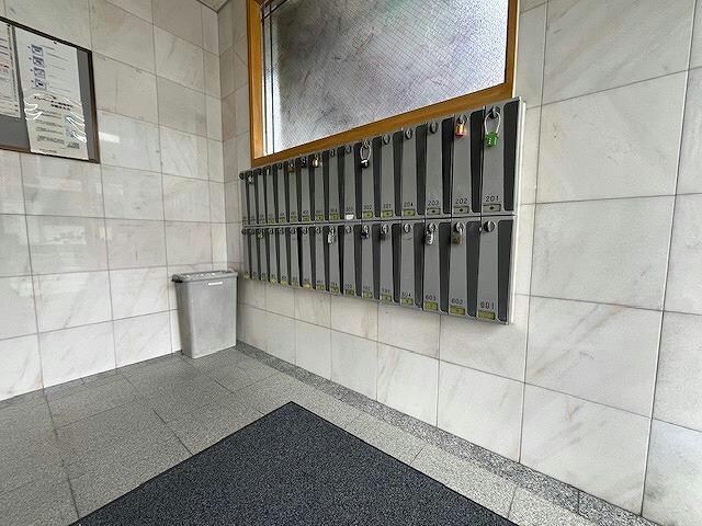 パレシャルマンの物件外観写真