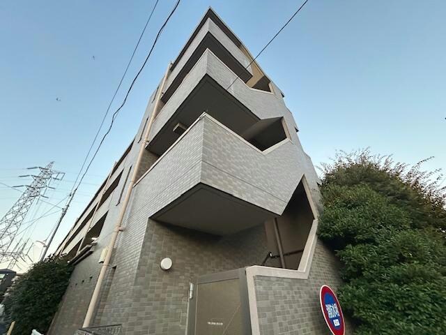 ラフィーネ壱番館の物件外観写真