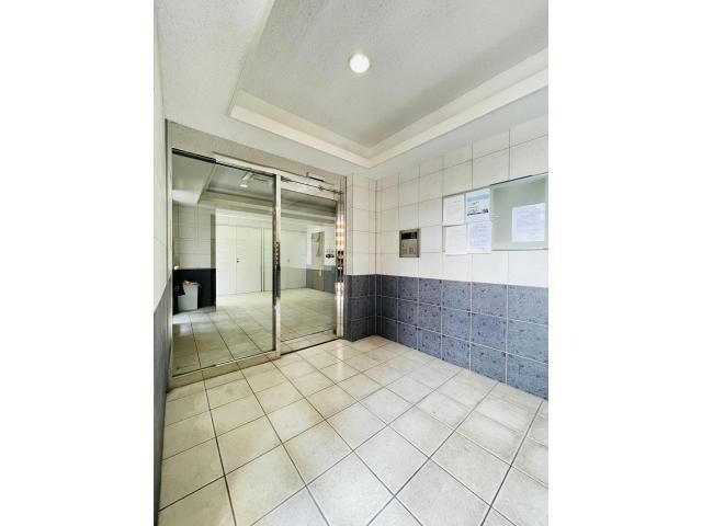 リバーサイド綾瀬の物件外観写真