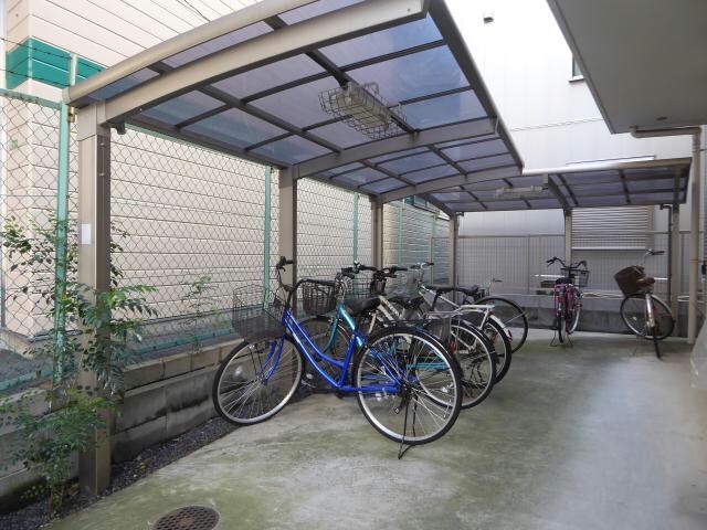 リバーサイド綾瀬の物件外観写真