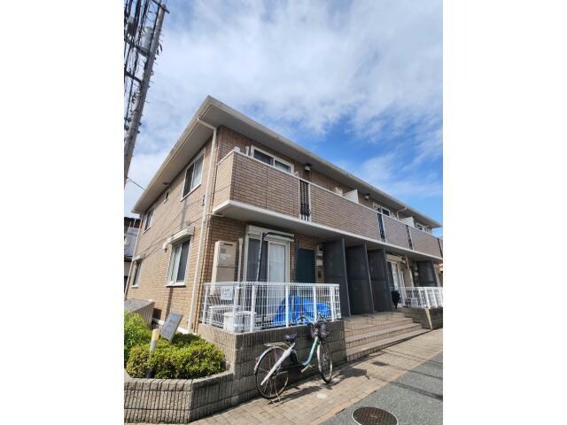 センターハウスBの物件外観写真