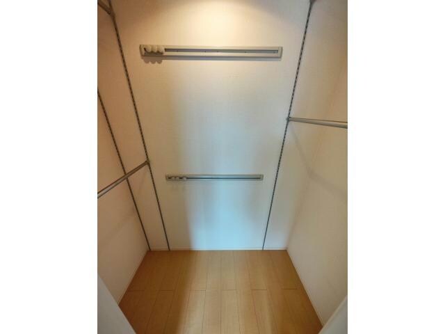 センターハウスBの物件内観写真