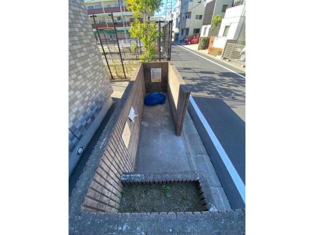 リヴェールアッシュの物件外観写真