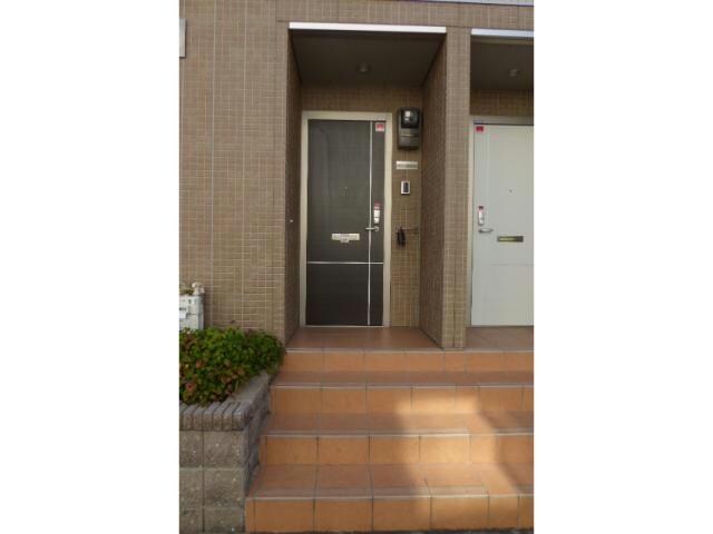 ニュータウンⅢの物件外観写真