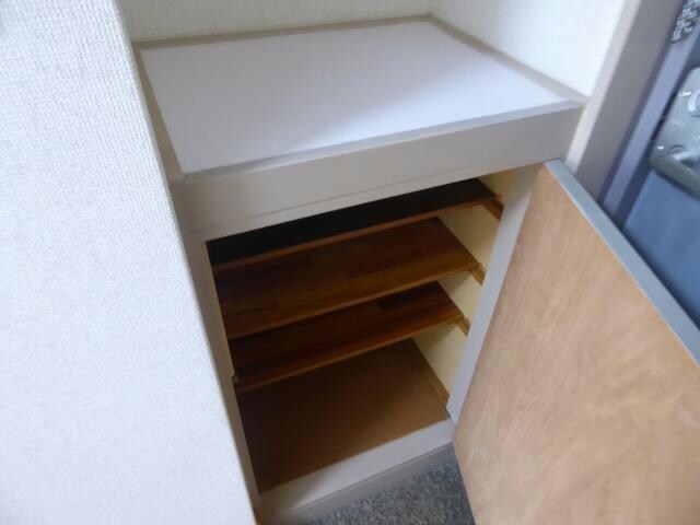 ベルハイム中川の物件内観写真