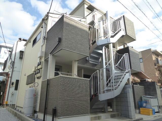 AQUA LUCEⅠの物件外観写真