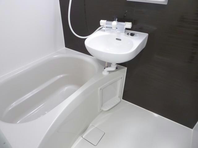 グランバニエＡの物件内観写真