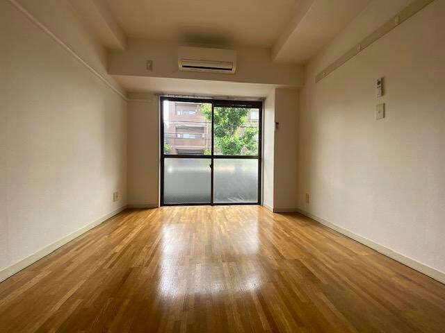 ホワイトシティの物件内観写真