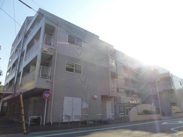 イーストアベニューの物件外観写真