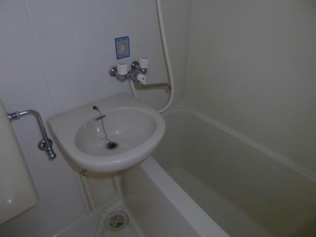 イーストアベニューの物件内観写真