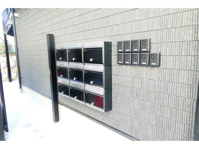 Glanz綾瀬の物件外観写真