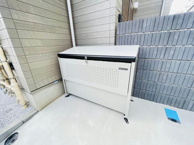 ハルミメゾン亀有の物件外観写真