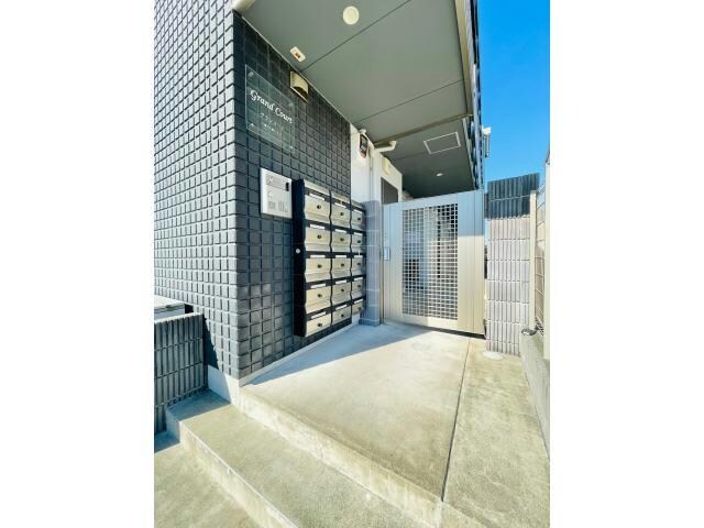 グランコートの物件外観写真