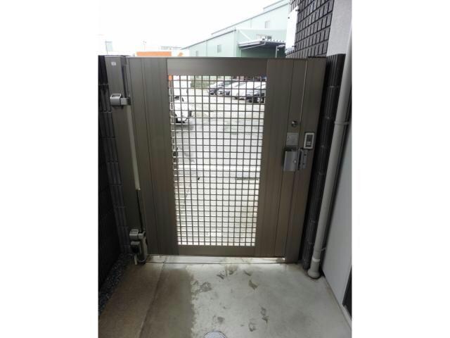 グランコートの物件外観写真