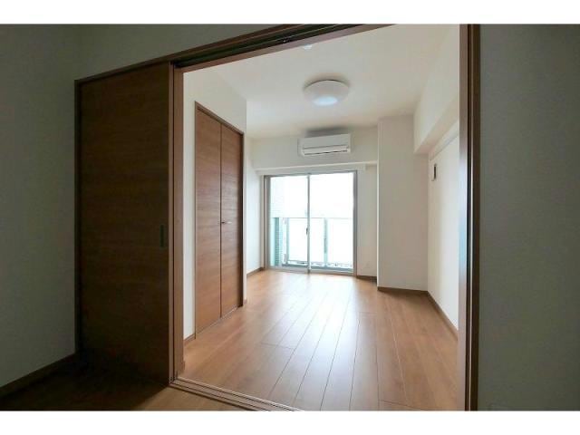 ペアパレス六町2号館の物件内観写真