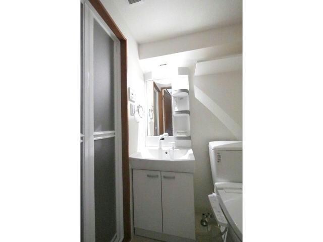 ペアパレス六町2号館の物件内観写真