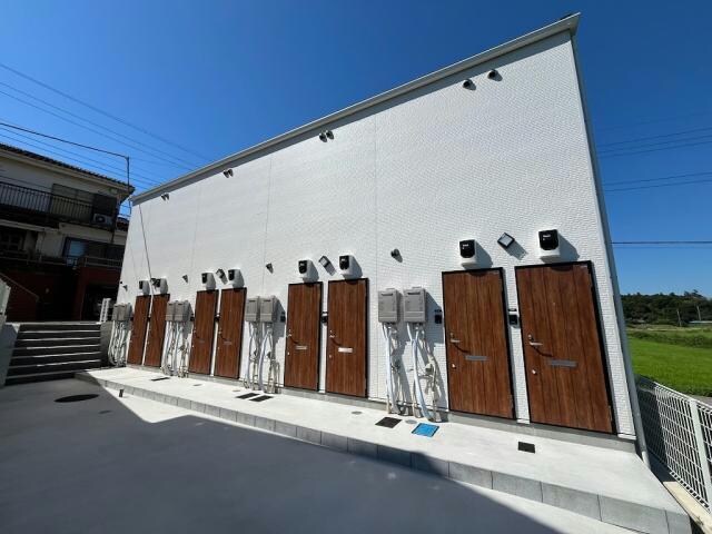 コンフォール高柳の物件外観写真