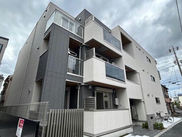 セレスティア亀有の物件外観写真