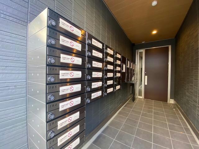 セレスティア白鳥の物件外観写真