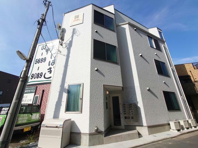 アンビエンテ東金町の物件外観写真