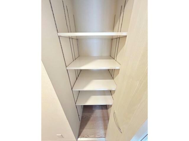 Une Lumiereの物件内観写真