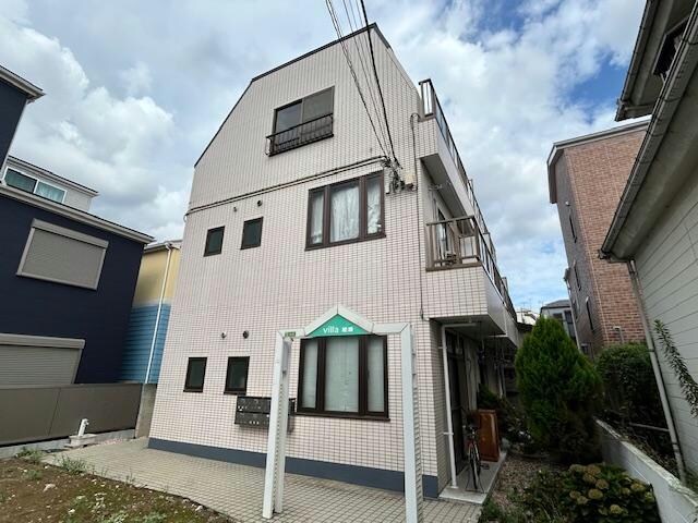 ヴィラ綾瀬の物件外観写真