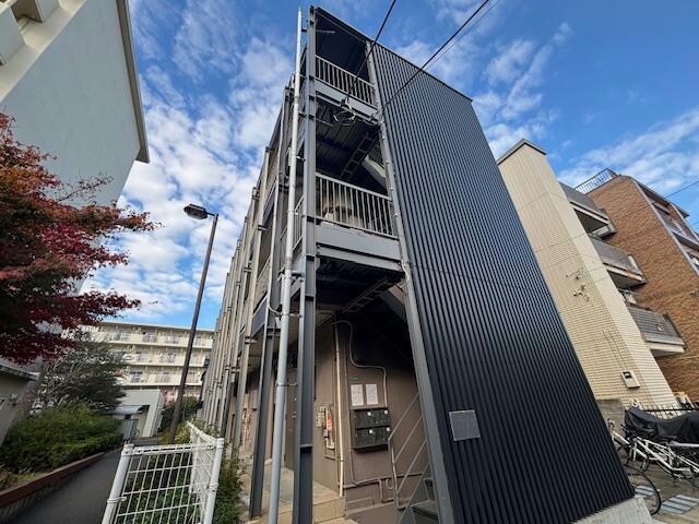 西亀有ビルの物件外観写真