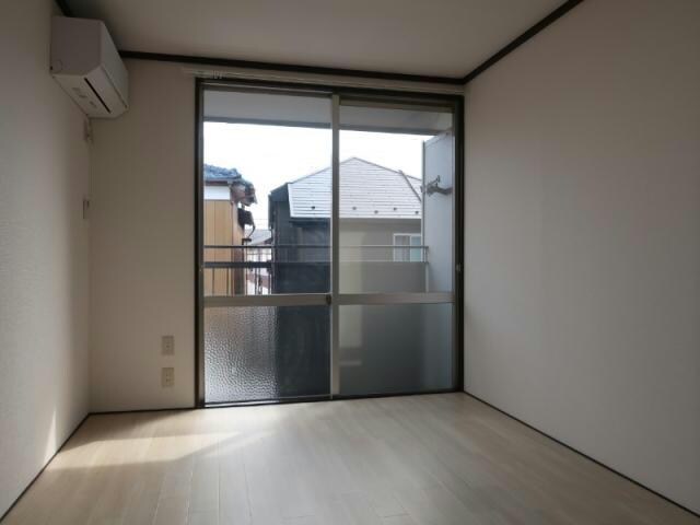 メゾンリバーサイドの物件内観写真