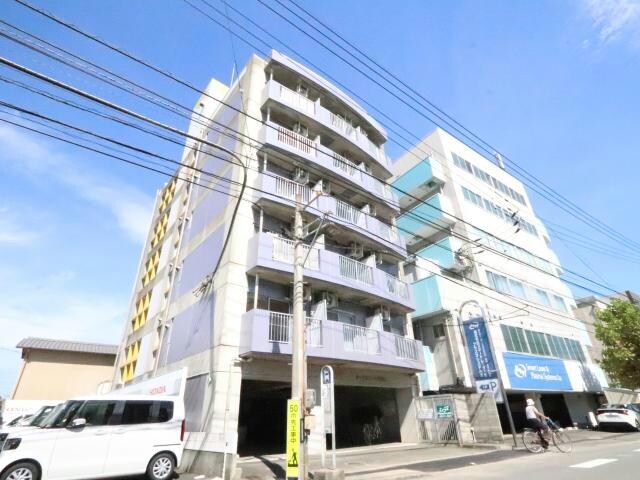 アーバンコート中吉野の物件外観写真