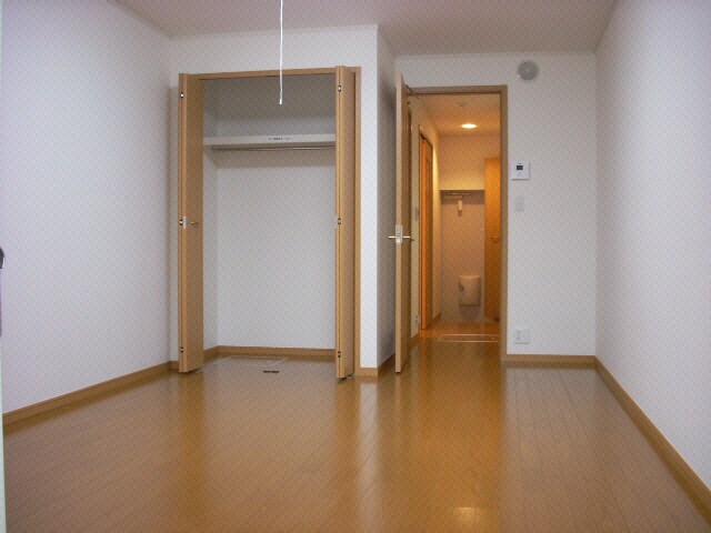 カーサ・プラシードの物件内観写真