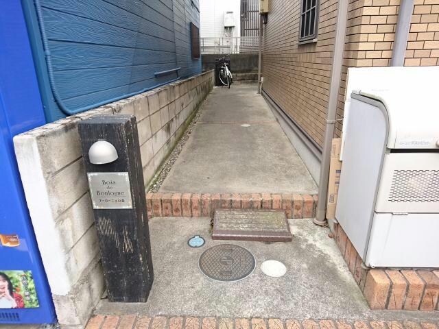 ブーローニュの森の物件外観写真