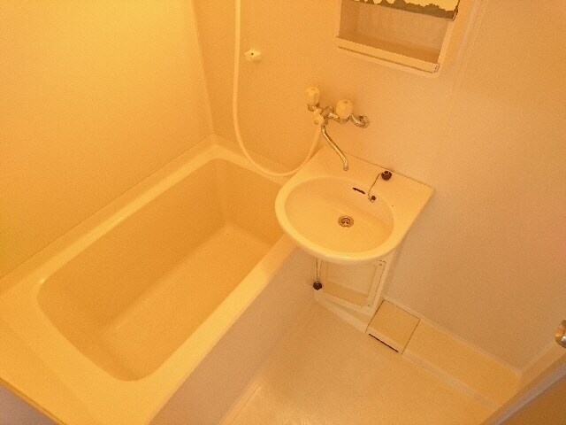 ジョイフル芝山の物件内観写真