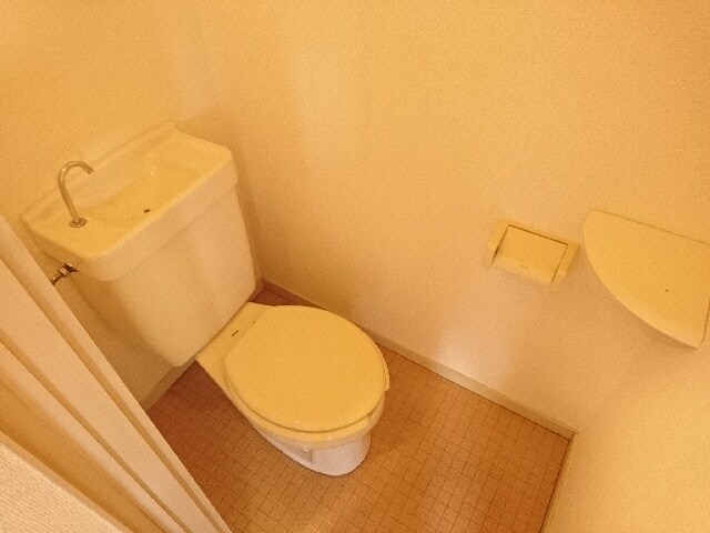 ジョイフル芝山の物件内観写真