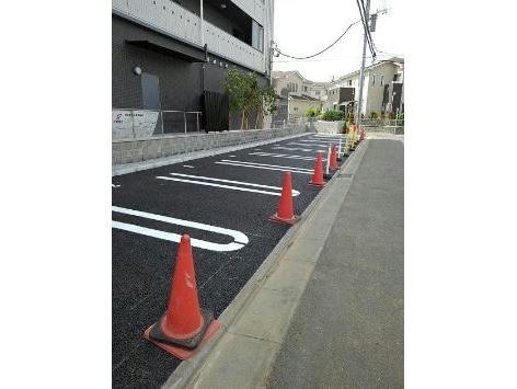 緑が丘DKBの物件外観写真