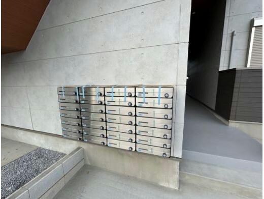 SﾊﾟﾚｽⅣの物件外観写真