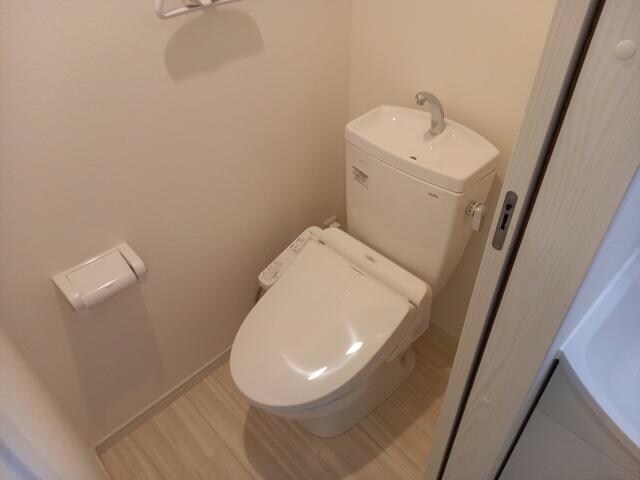 SﾊﾟﾚｽⅣの物件内観写真