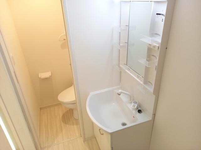 SﾊﾟﾚｽⅣの物件内観写真