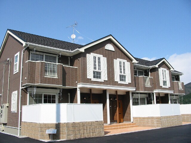 ポライトリー　ガーデンＢ棟の物件外観写真