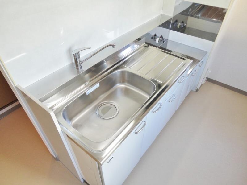 リヴェール中央の物件内観写真