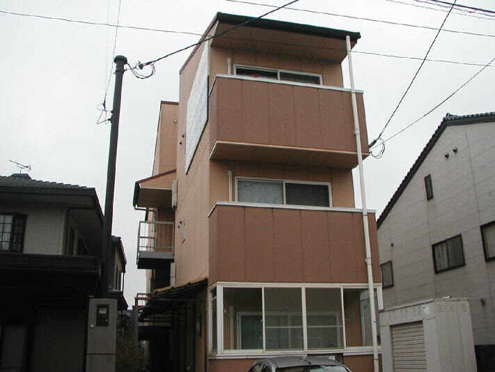 ユーミー01の物件外観写真