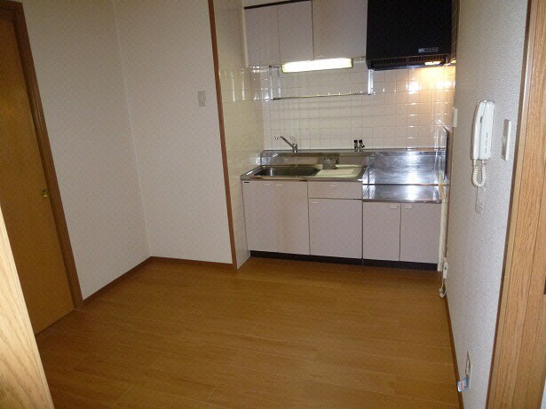 ソレイユ西本Ⅱの物件内観写真