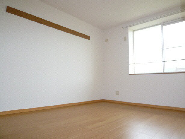 ソレイユ西本Ⅱの物件内観写真